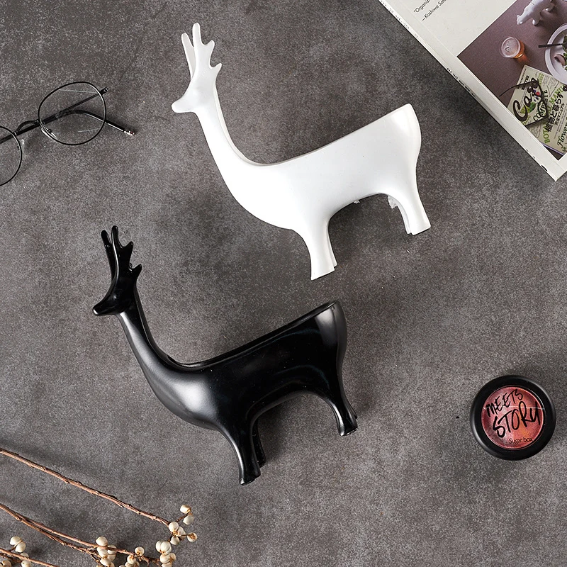 

Nordic Creative Deer Storage Tray ResinPut Key Fawn Jewelry Box Bedroom Living Room Wine Cabinet Decoration Home Decorations