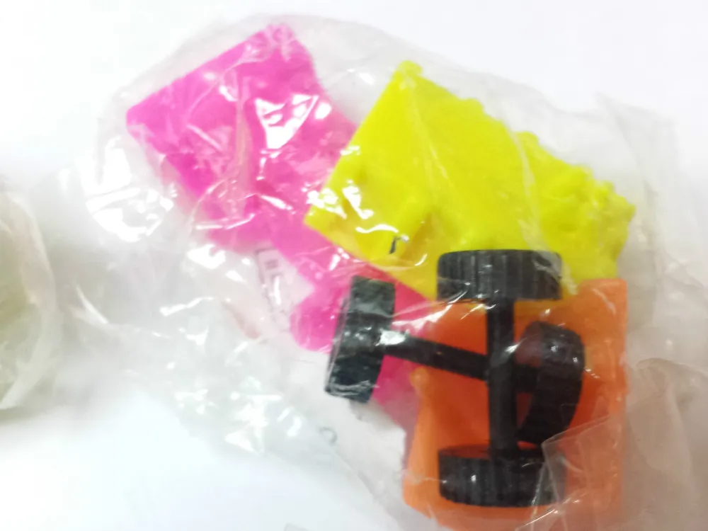 24 шт. оптовая продажа 4 см. разобранный грузовик для детей мальчиков Pinata школьные