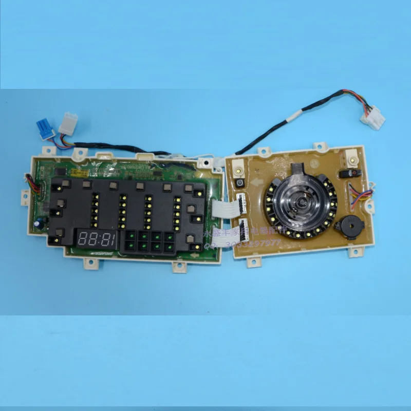 Барабанная стиральная машина импортированная витрина типа WD-F14427 DEBR74143692 |