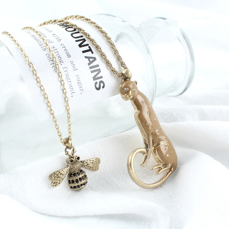 Gift New Fashion Simple Letter U Cute Bee Leopard Necklace Crystal Animal Pendant Jewelry Accessory for Women | Украшения и