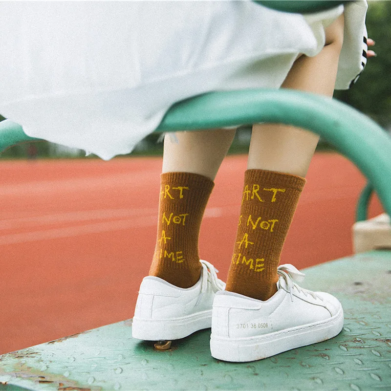 Gaeshow 2018 Korean Harajuku Streetwear Style Letter Socks Funny School Ladies Hip Hop Female ART IS NOT A CRIME Women | Женская одежда