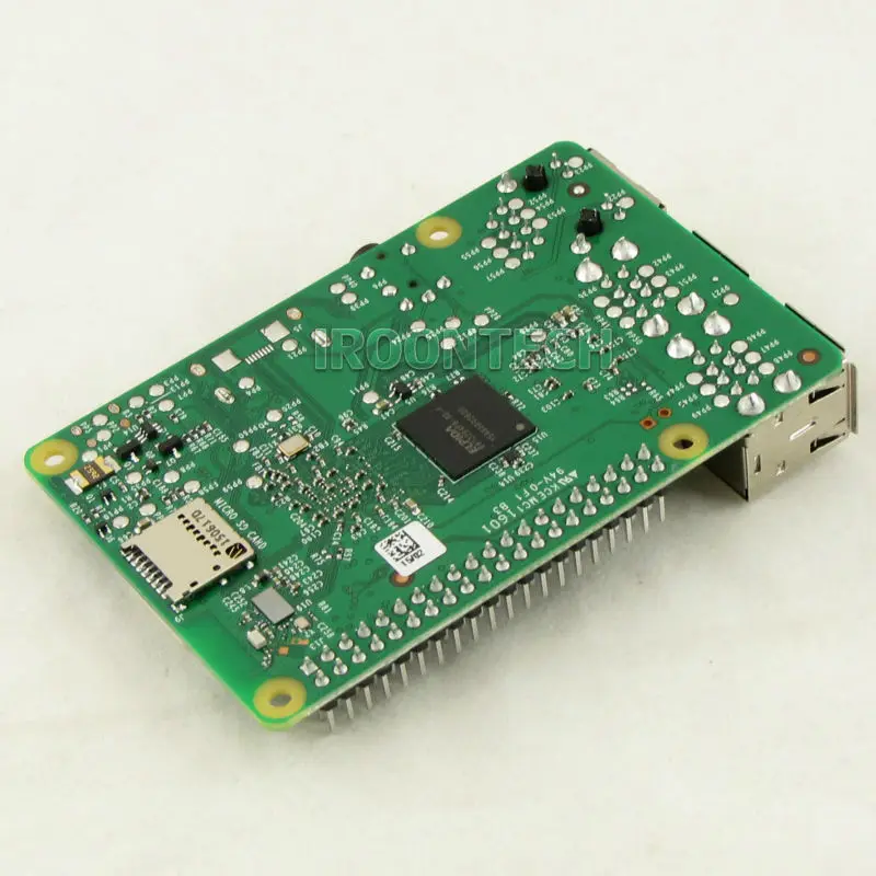 RS версия (сделано в Великобритании): оригинальный Raspberry Pi 3 модели B 1 ГБ LPDDR2 BCM2837 Quad