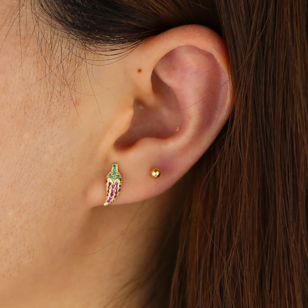 Оптовая продажа мини серьги с горячим перцем цветным красным зеленым фианитом