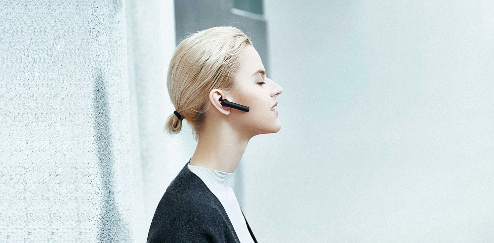 Original Xiaomi bluetooth earphone Youth version + 320mah charger case for xiaomi youth Bluetooth 4.1 Earphone drop shipping | Электроника