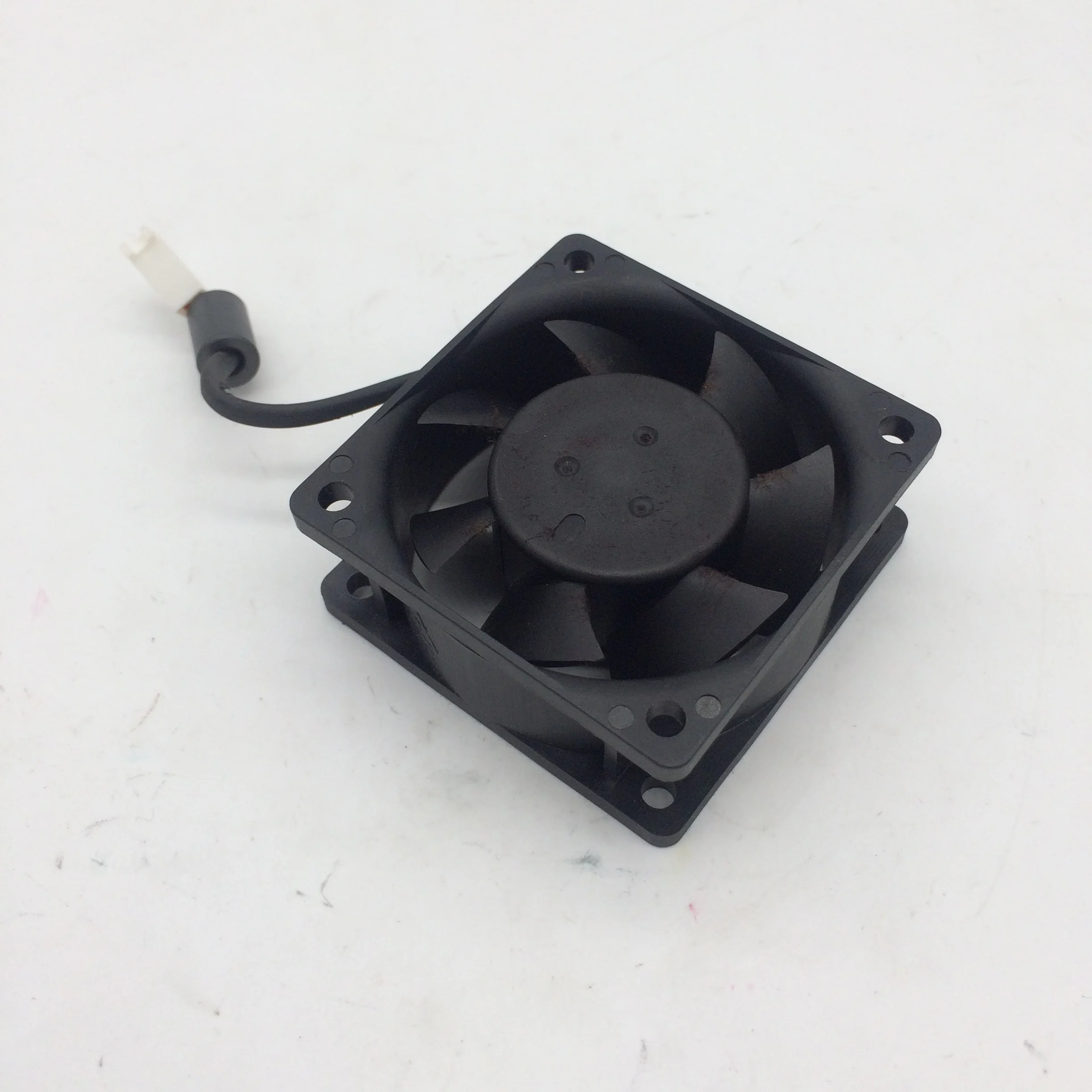 Для Delta Electronics ASB0612M F00 DC12V 0.24A 6 см 60x60x25 мм 3Pin 3 провода Вентилятор охлаждения части