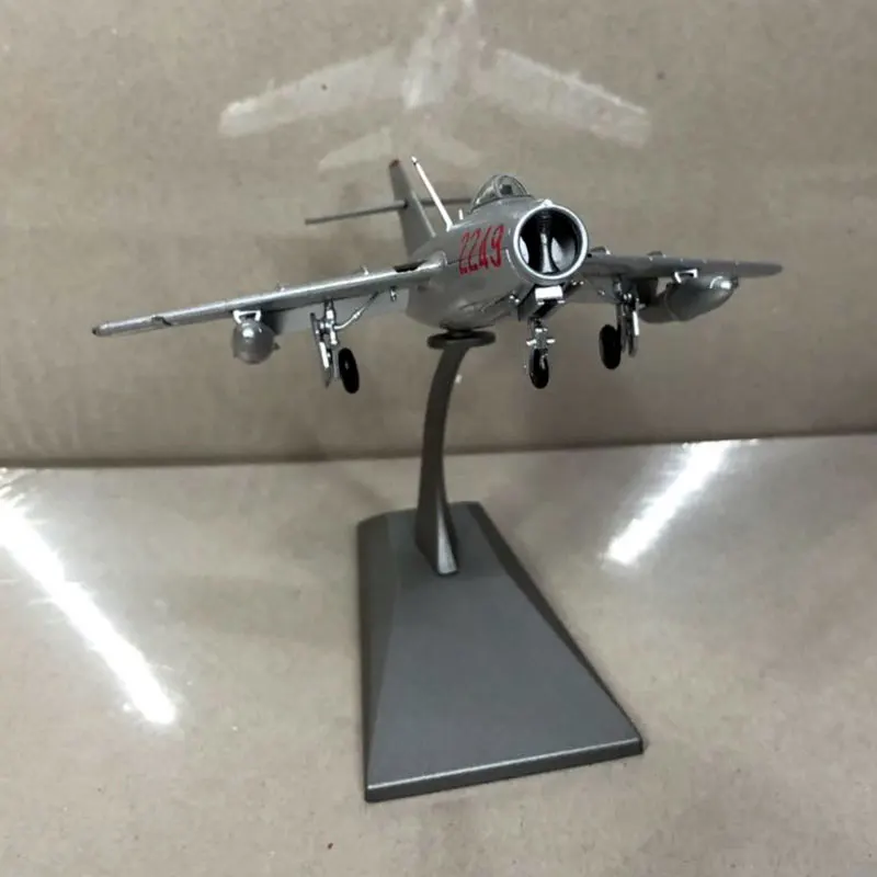 WLTK 1/72 масштаб военная модель игрушки Mikoyan MiG-15 истребитель литой металлический самолет модель игрушки для сбора, подарка, украшения