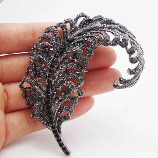 

Retro Style Black Rhinestone Peacock Feather Brooch Pin Refinement Party Jewelry