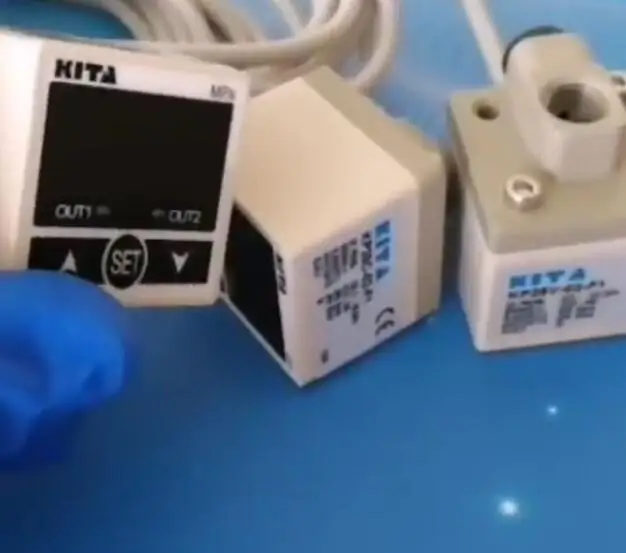 Цифровой датчик давления KITA IP65 модель KP25P KP25C KP25V 01/02/03/04 F1|Выключатели| |