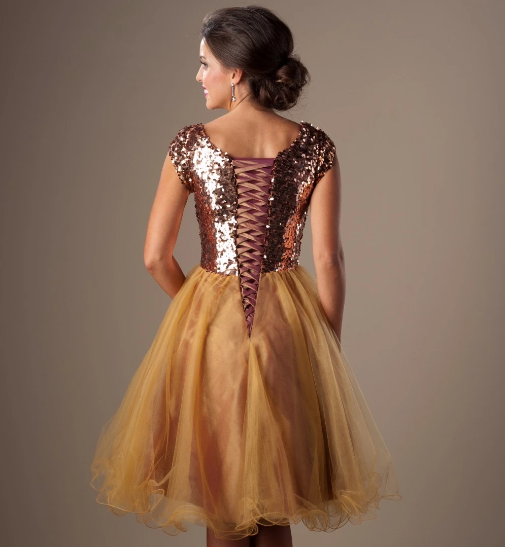 Черный юниоров короткие скромное На Выпускной платья с Кепки рукава квадратный