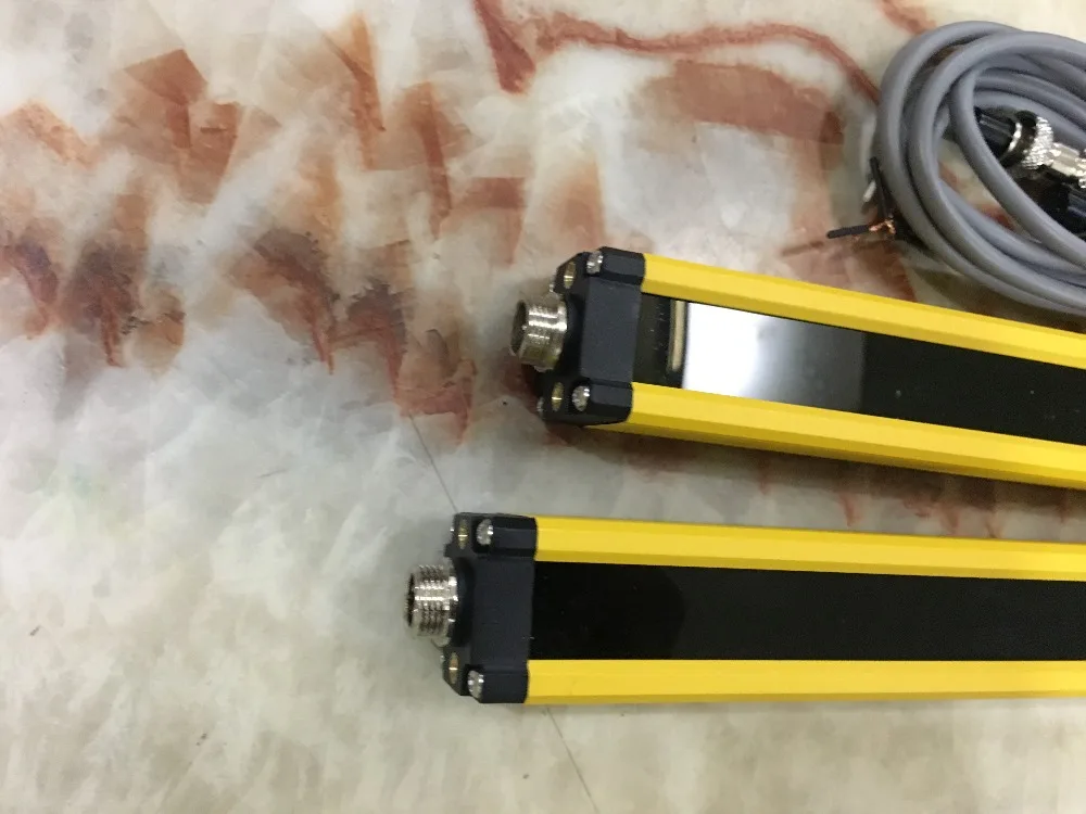 ТРАНЗИСТОР PNP нормально открытый 8 балок 40 мм Световой Занавес безопасная решетка