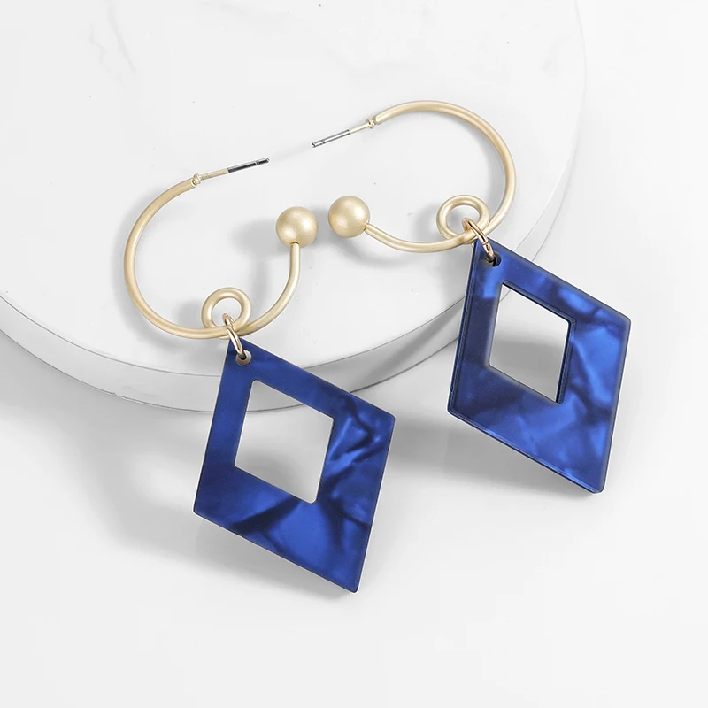 Новые длинные полые квадратные геометрические Висячие серьги для женщин