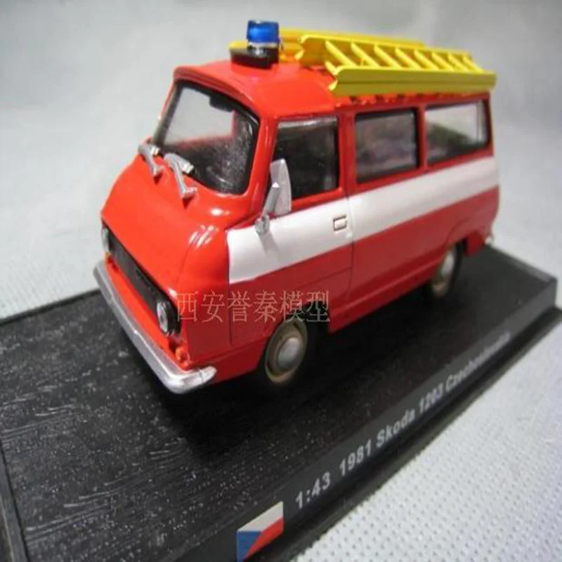 Birthday Gift 1/43 Czech 1981 SKODA 1203 Fire Truck Collection Display Model Alloy Die-cast Classic Vintage Fire Truck Toys