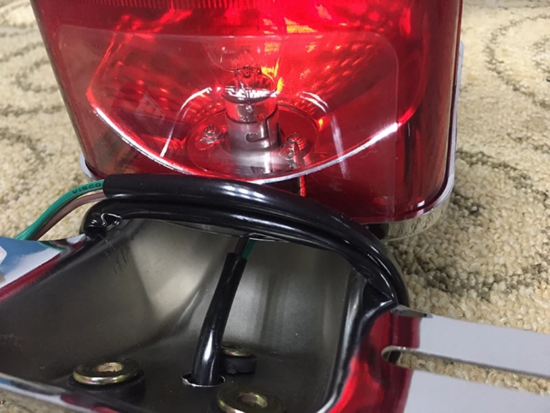 Бесплатная доставка запчастей для мотоциклов Suzuki задний фонарь GN125 125 куб. См GN125H