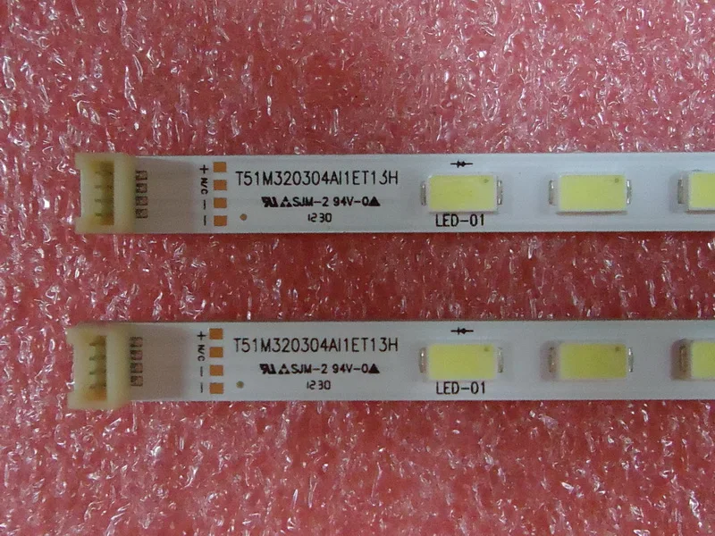 

2 PCS FOR TCL LE32C18 T51M320304AT1ET13_V1.2 LSC320A1V01 1piece=36LED 361MM