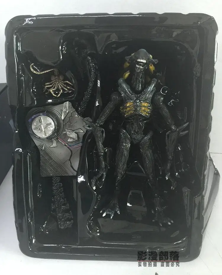 22 см Aliens Colonial Marines Movie Action Figure Play Arts ПВХ модель игрушки куклы для офиса украшения