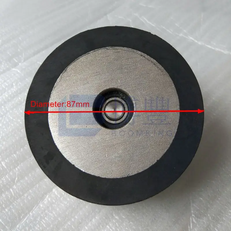 Натяжное колесо диаметром 87 мм резиновое для стеклянной машины. Серия