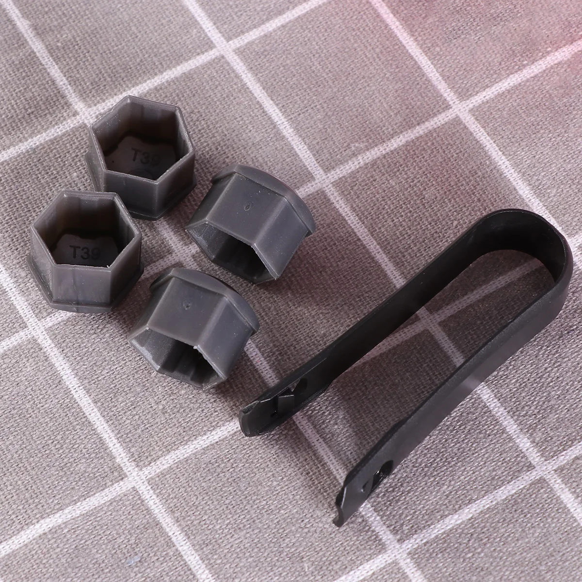 21PCS Hexagonal Plastic Wheel Lug Nut Covers With Clips Bolts Rims Cover Dust Protective Caps Car Styling | Автомобили и