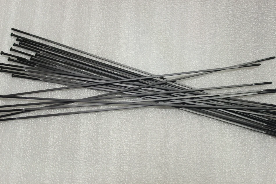 Легкий свет аналогичный стандарту Sapim cx ray спицам. Колонна 1420 спицы 4 5 г за штуку |