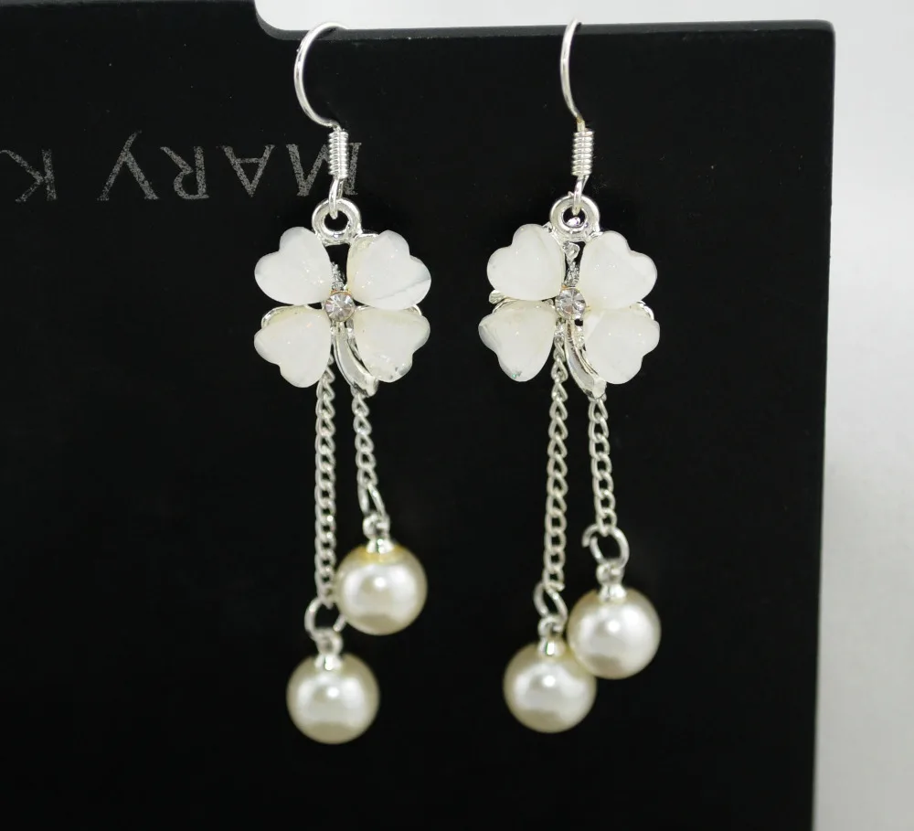 Small and pure fresh flowers long pearl pendants tassel earrings + send a lovely decorative boxes | Украшения и аксессуары