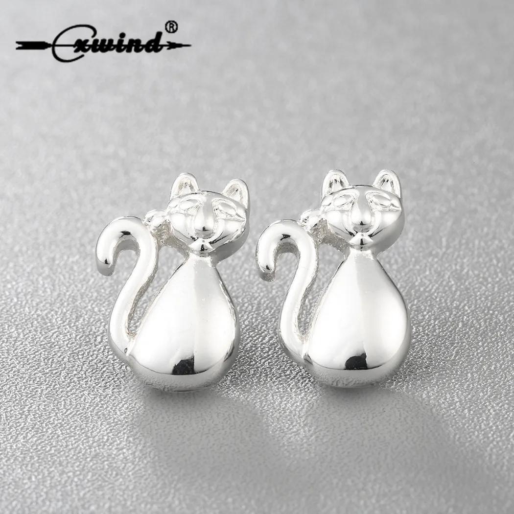 

Cxwind Women's Cute Cat Stud Earrings Animal Shape Ear Jewelry Party Gold Earring Gothic Kitty Fashion Party Gift oorbellen