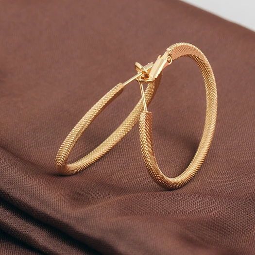 Выберите высококачественные Круглые новые модные серьги обруча ювелирные