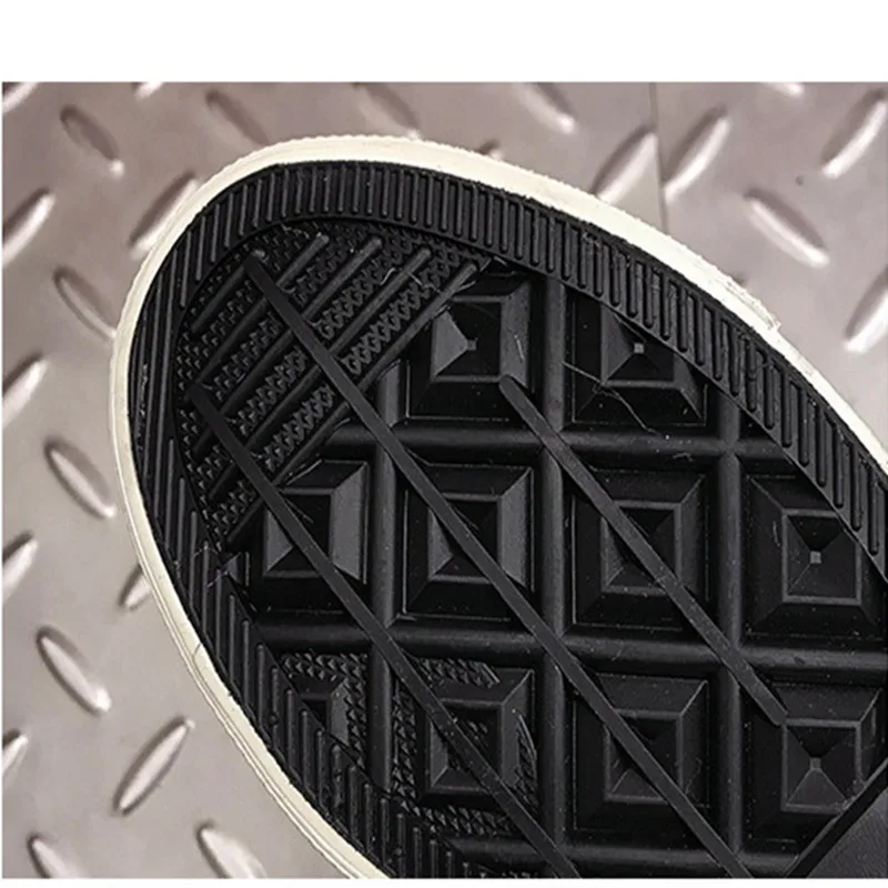 

Zebra Canvas Sneakers Women Shoes High top Breathable Female Canvas Shoes Lace-up Comfortable Women Vulcanized Sneakers Leopard