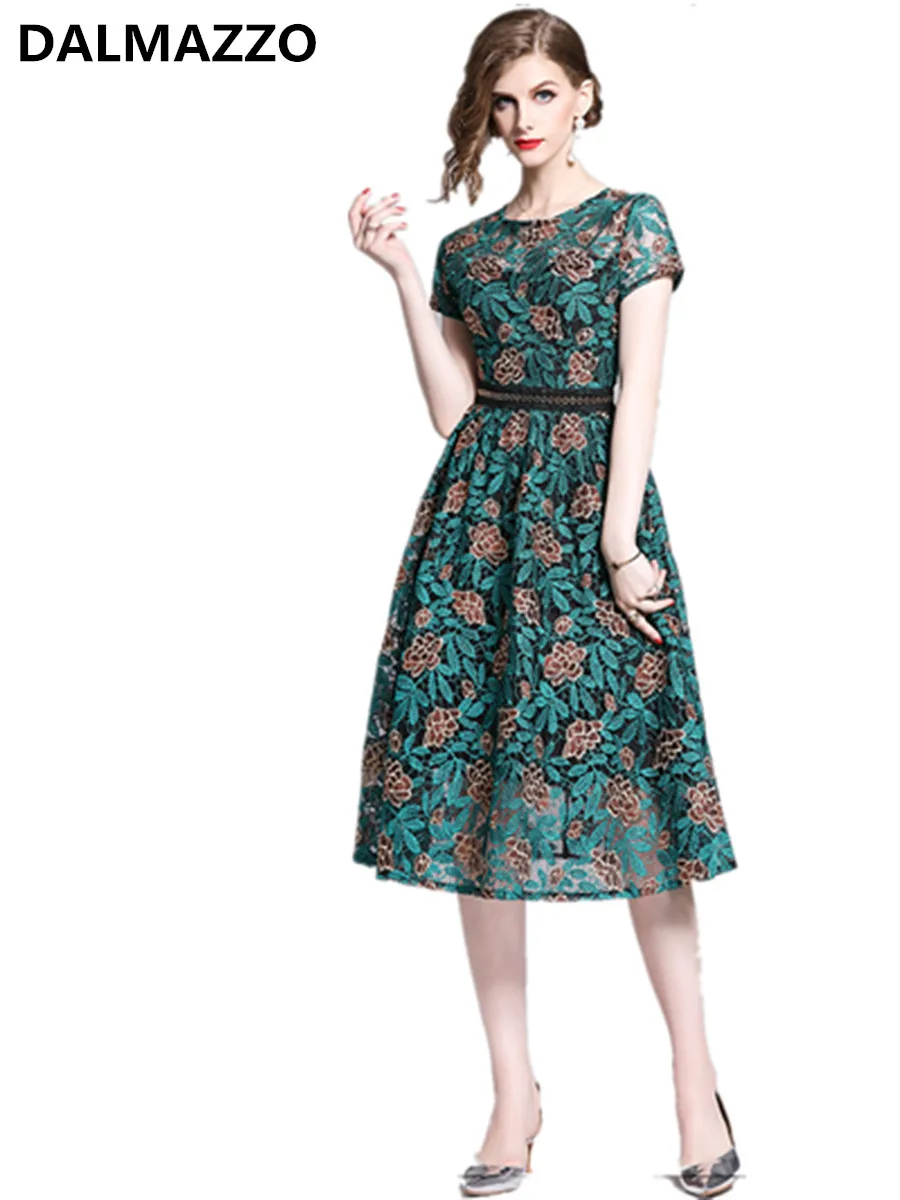 Женское длинное кружевное платье дизайнерское подиумное зеленое с цветочной