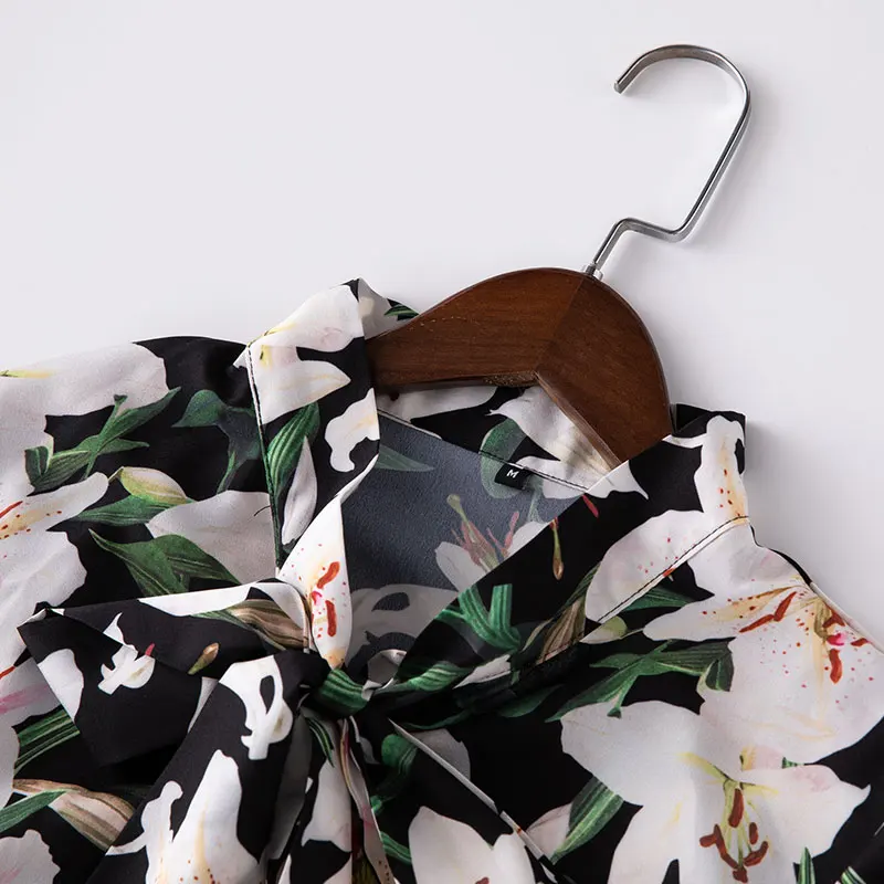 Женская офисная блузка Megyn черная кремовая розовая с длинным рукавом и принтом в