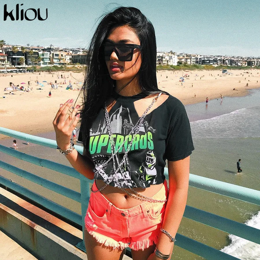 kliou Новая женская укороченная однотонная футболка с коротким рукавом с круглым воротником с разрезами на цепи с буквенным принтом модная майка