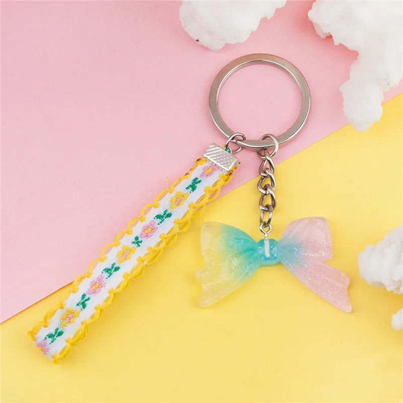 PACGOTH Kawaii новый полимерный брелок и в виде сердца серебристый цвет многоцветная