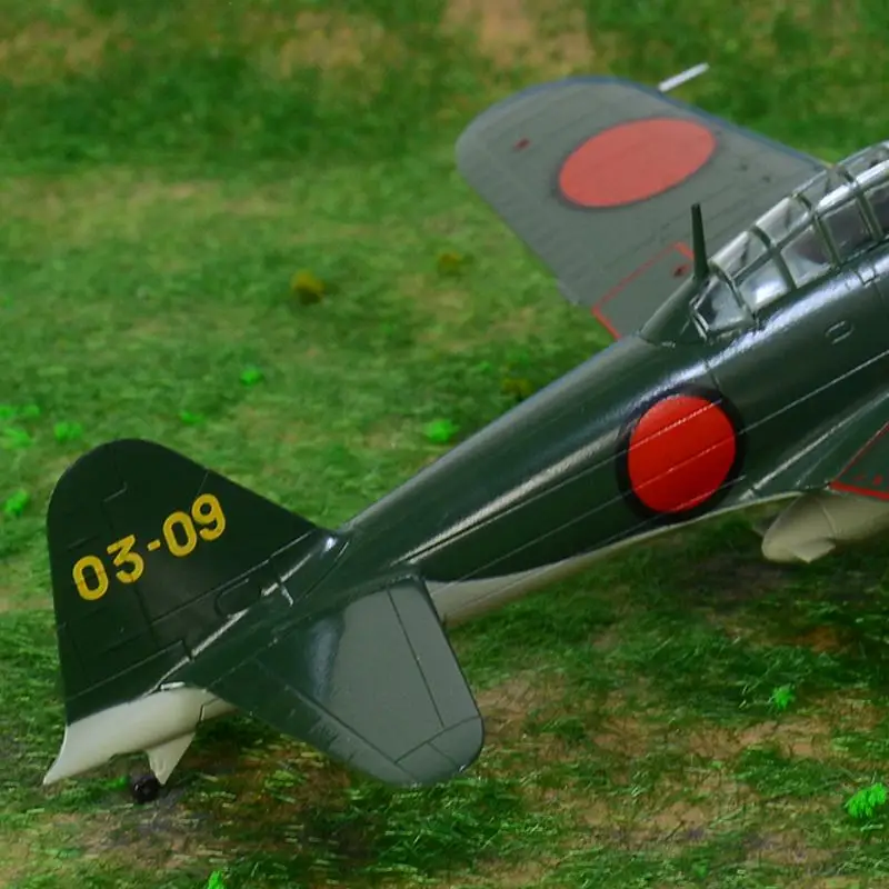 Масштаб 1:72 Предварительно Построенная модель летательного аппарата Второй