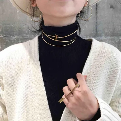 Внутреннее небольшое общественное дизайнерское уникальное ожерелье-чокер