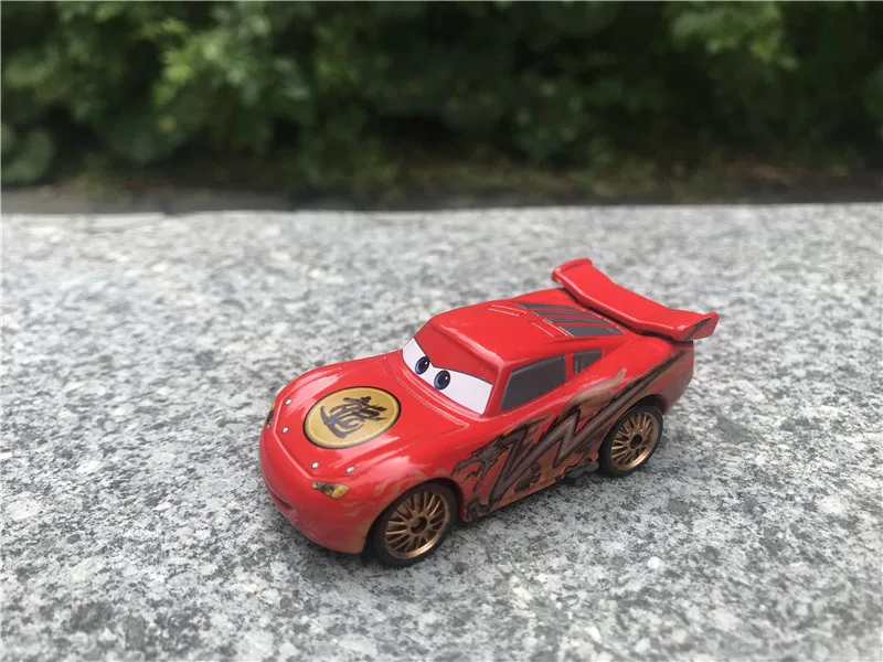 Takara Tomy Tomica Disney Pixar машинки шериф/король/Фло/Салли/цыпленок гекс/мэтер/Доктор