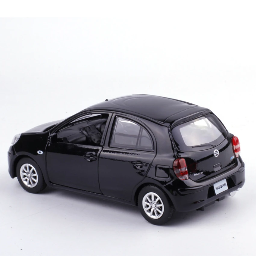 R 1:36 марта Игрушечные машинки сплав мини отступить модель автомобиля четыре