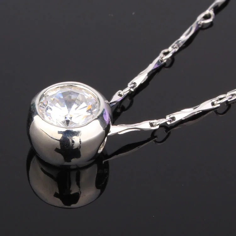 Высокая имитация серебро кулон 2 карат Круглый Круг восемь сердца стрелка