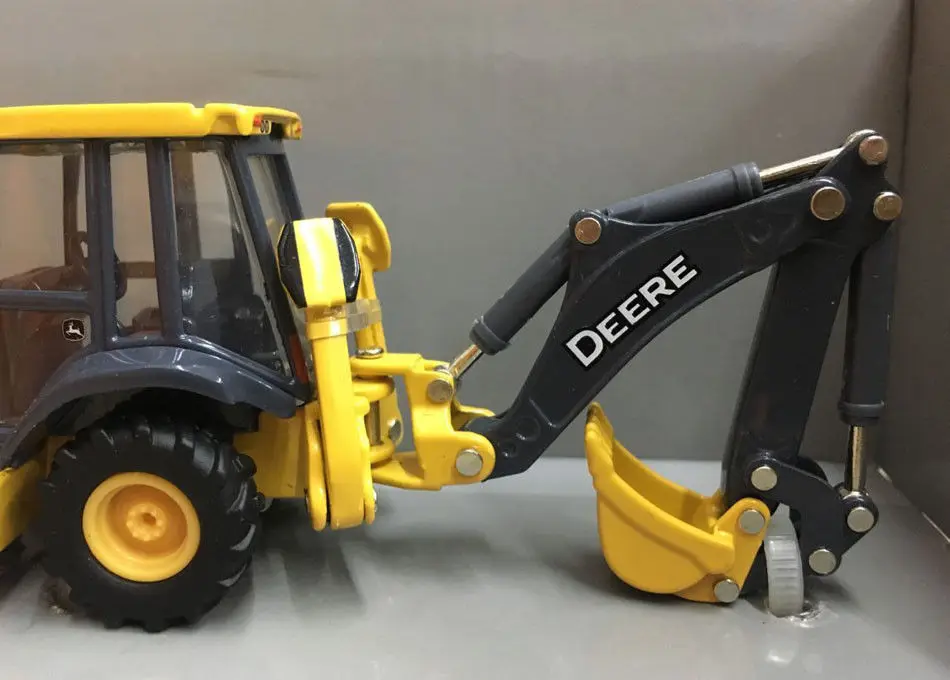 Строительный экскаватор погрузчик ERTL 45456 310SK масштаб 1:50|cars cars|cars moviecar 1:64 |