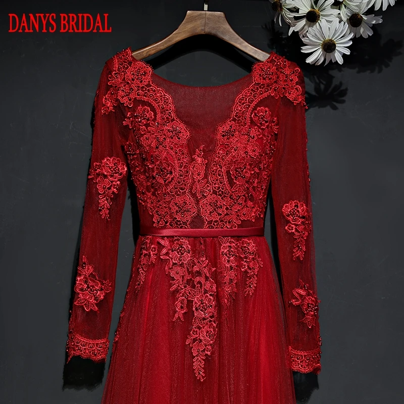 Кружевные вечерние платья с длинным рукавом трапециевидные красные красивые
