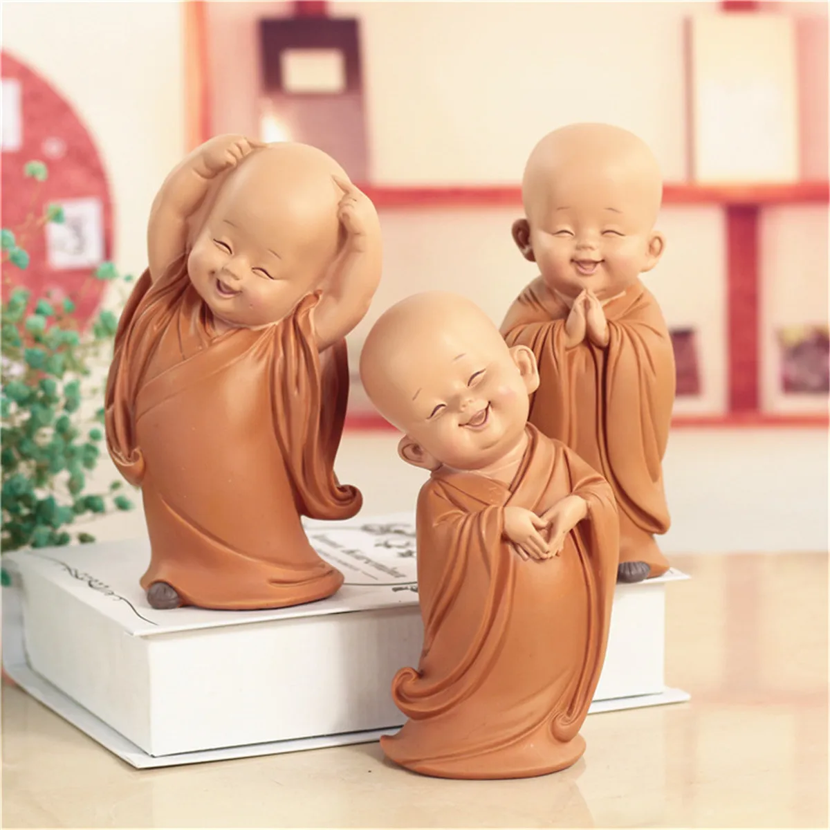 Little Monk Sculpture Chinese Style Resin Hand-Carved Buddha Statue Home Decoration Accessories Gift Small | Дом и сад