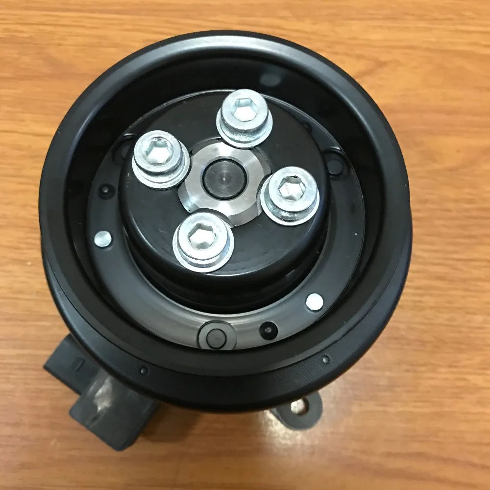 

Водяной насос 03C121004E / 03C121004J / 03C121004JX / 03C121004L/7L6521102H