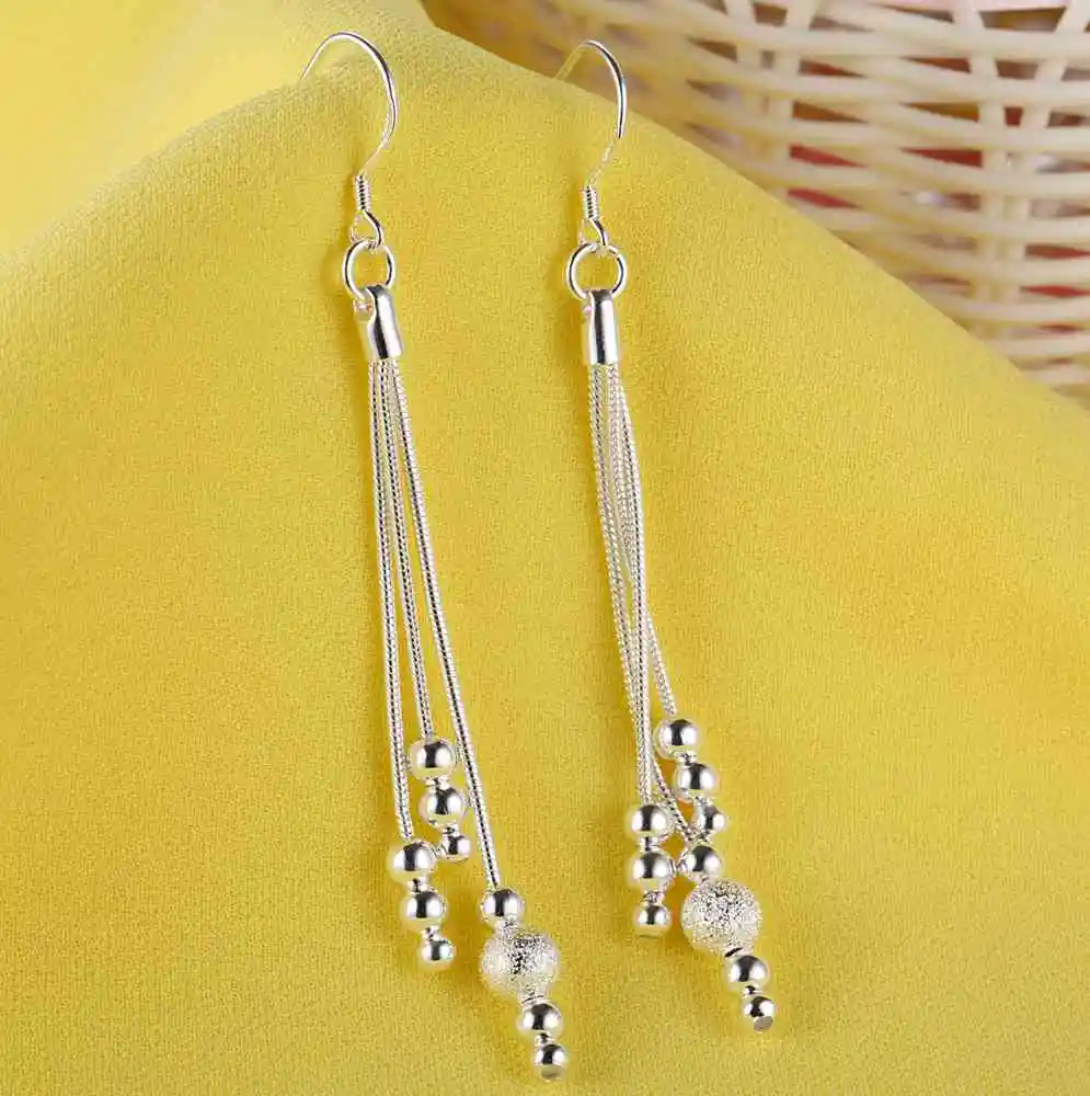 Женские серьги с маленькими помпонами высокое качество бесплатная доставка