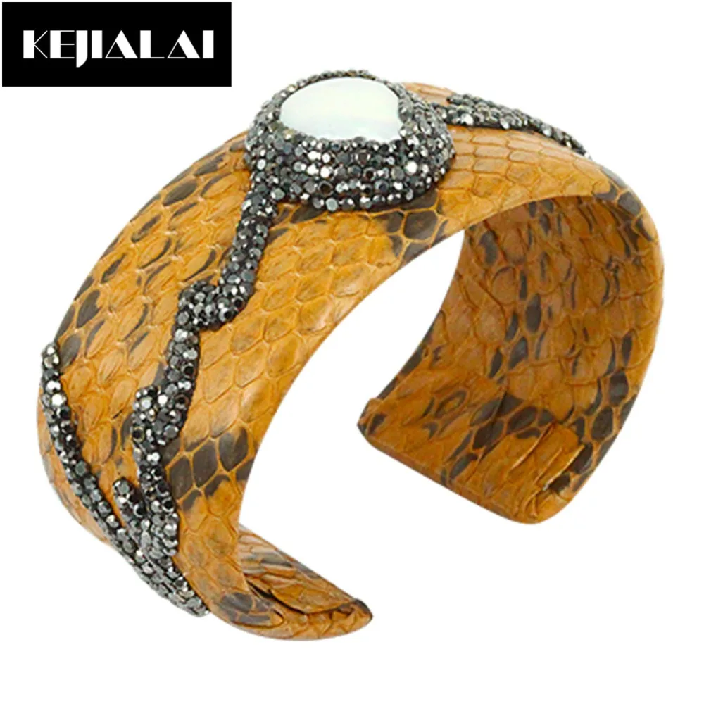 

High Quality Snakeskin Python Leather Bangles & Bracelets for Women Men Freshwater Pearl Shell Charm Cuff Paved Rhinestone Gift