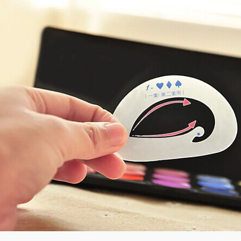 Блеск палитра Палитра теней оттенков Красота Черная Подводка для глаз Макияж