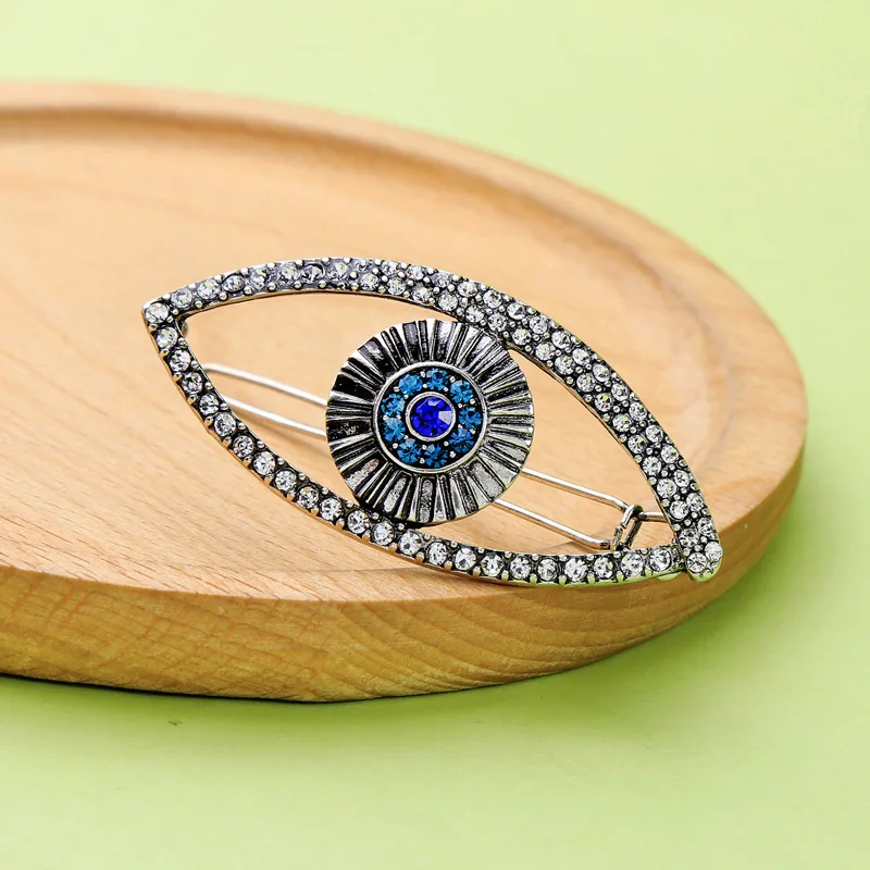 Винтажная заколка для волос серебряного цвета с кристаллами и подвеской в виде