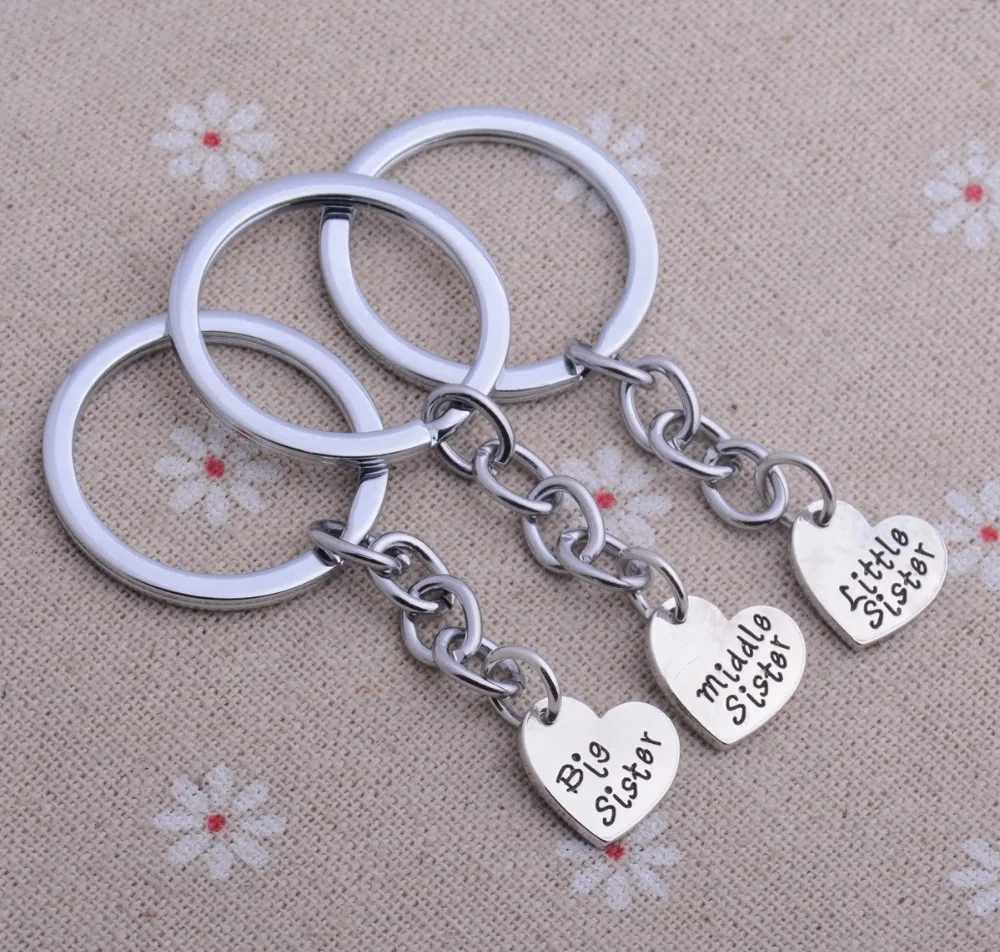 Женский брелок с сердечком 3 шт. в комплекте | Украшения и аксессуары