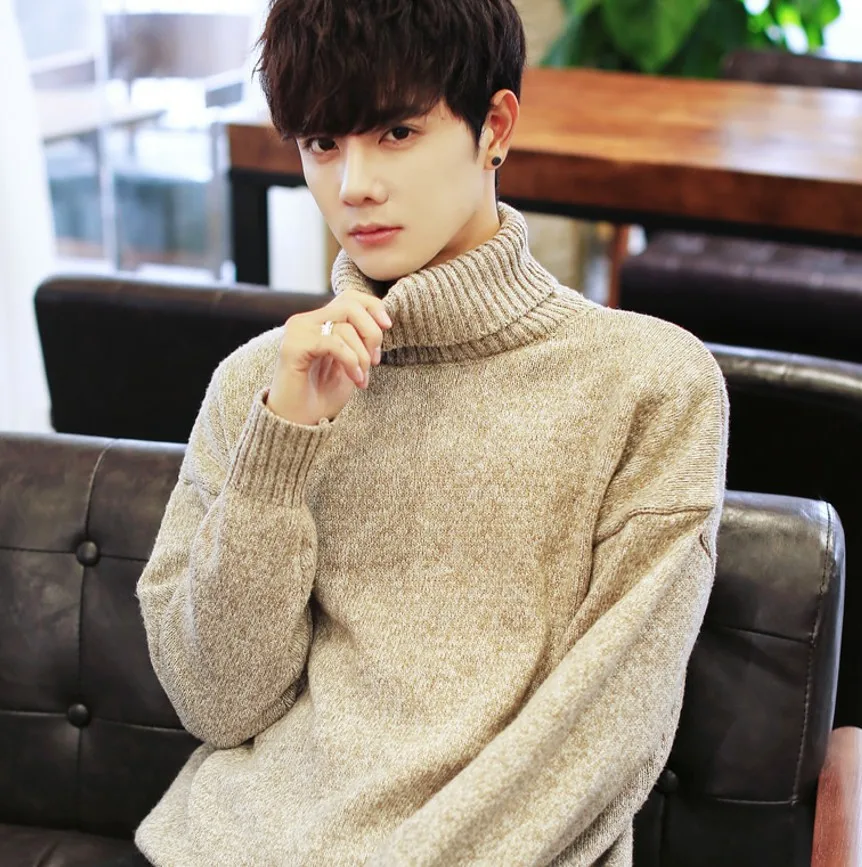 

The new 2018 stripes winter sets high collar men's knit sweaters men's upset