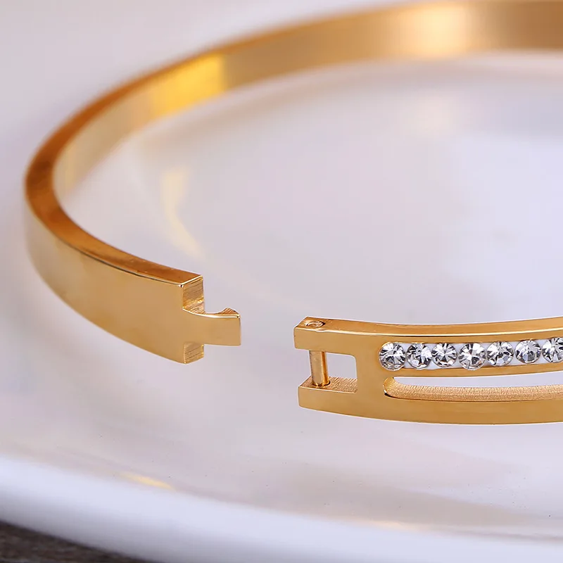 

Fashion jewelry, new Zircon bracelet, rose gold titanium bracelet jewelry wholesale, couples style
