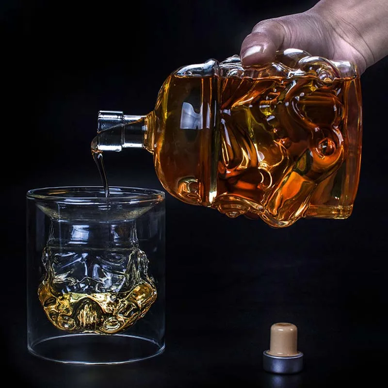 1 Cup and 1 Decanter Новые Звездные войны белый солдат дизайн высокая боросиликатная стеклянная бутылка Персонализированные портативный обесцвечиваемые прозрачные декантеры и чашка - Цвет: 1 Cup and 1 Decanter