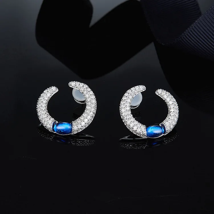 Женские серьги-гвоздики из серебра 925 пробы | Украшения и аксессуары