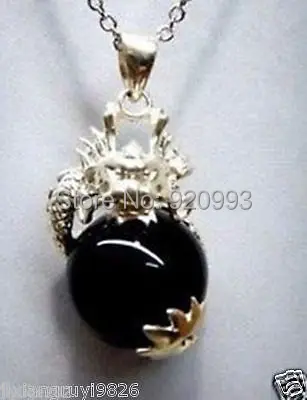 

free P&P*******beautiful dragon black Natural pendant necklace
