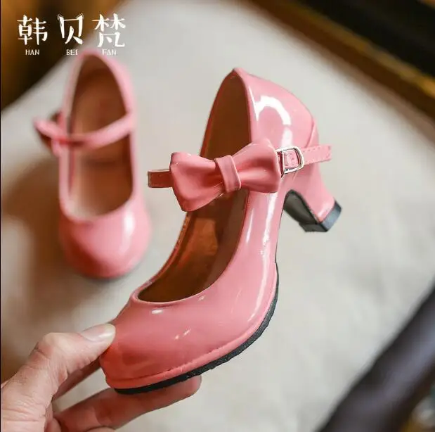 Детские туфли на высоком каблуке Новинка весна осень 2018 модные для девочек обувь